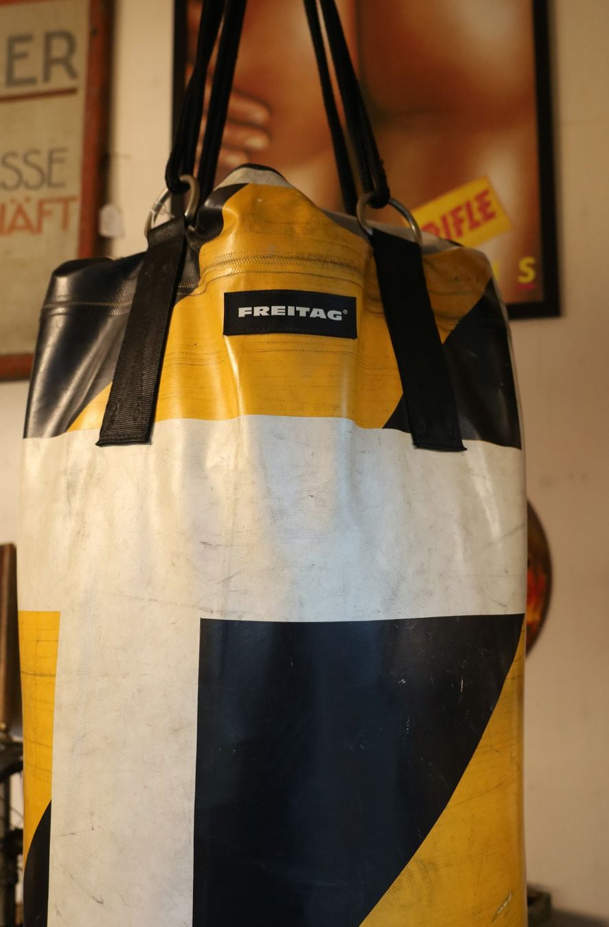 Sacs de frappe: Freitag Boxsack – D'occasion à Birrwil par brandschatz_birrwil