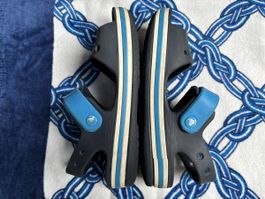 Sandales Crocs t.33-34