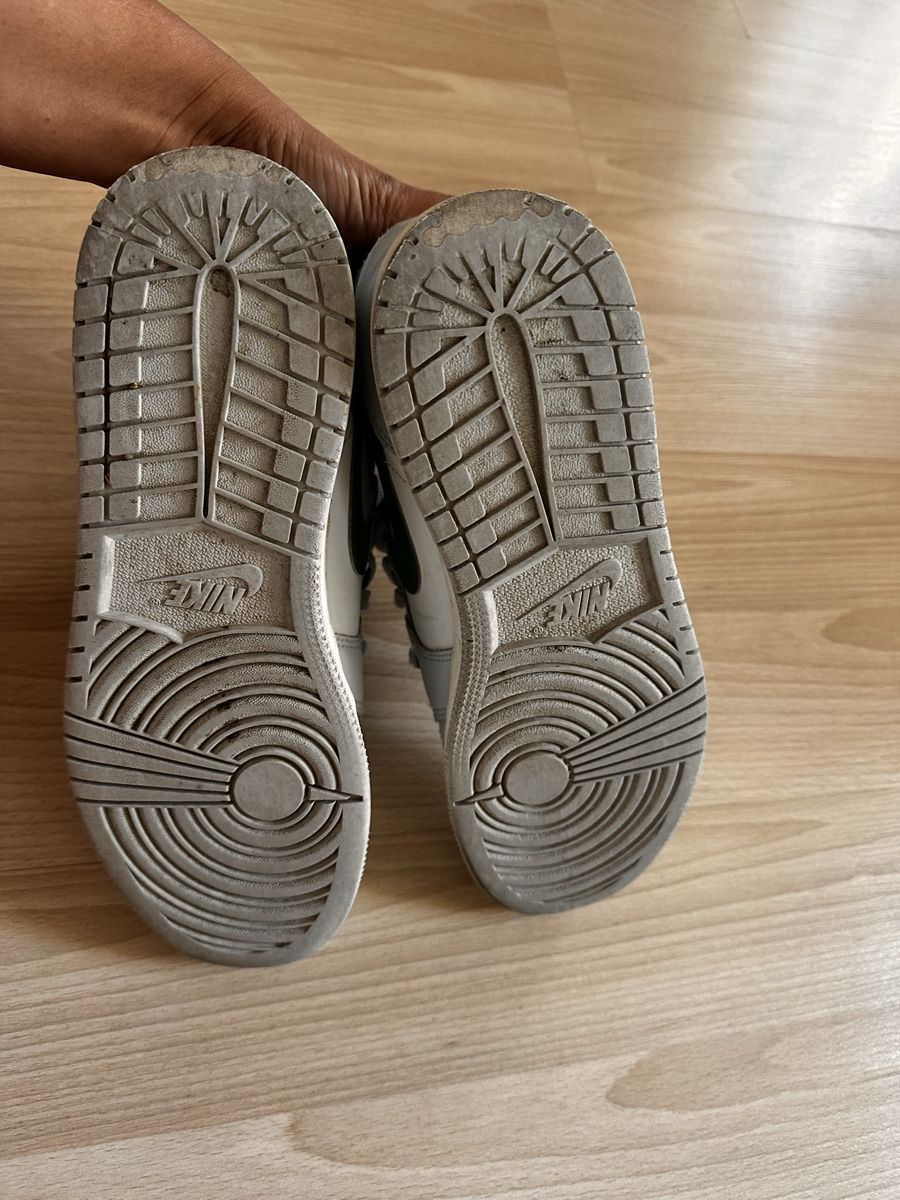 Jordan Schuhe für Jungen: jordans gr.39 junge – Gebraucht aus Leimbach TG von Davidvilma 3
