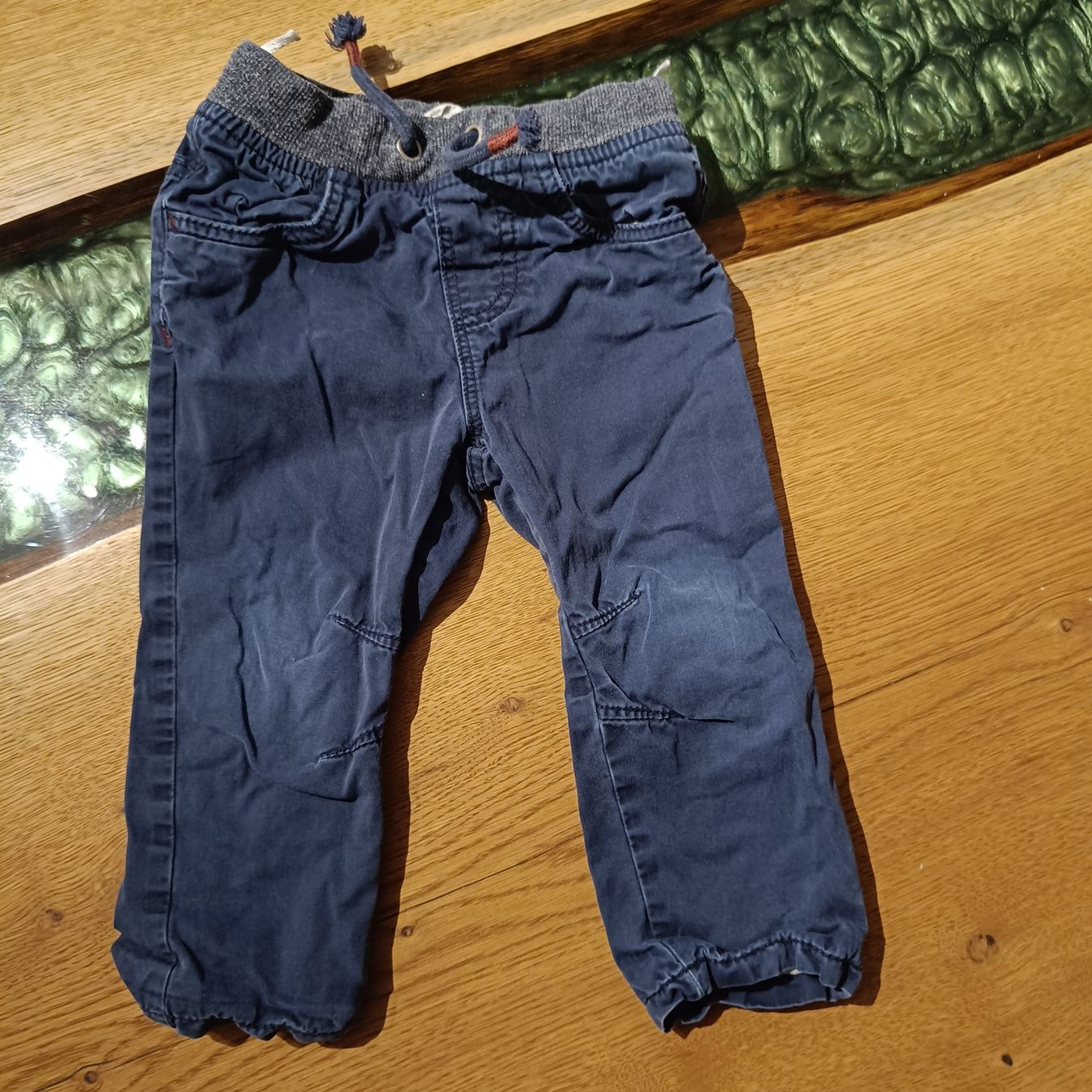 C&A Pantaloni: Hose Grösse 86 – Usato da Jaberg venduto da urig17.