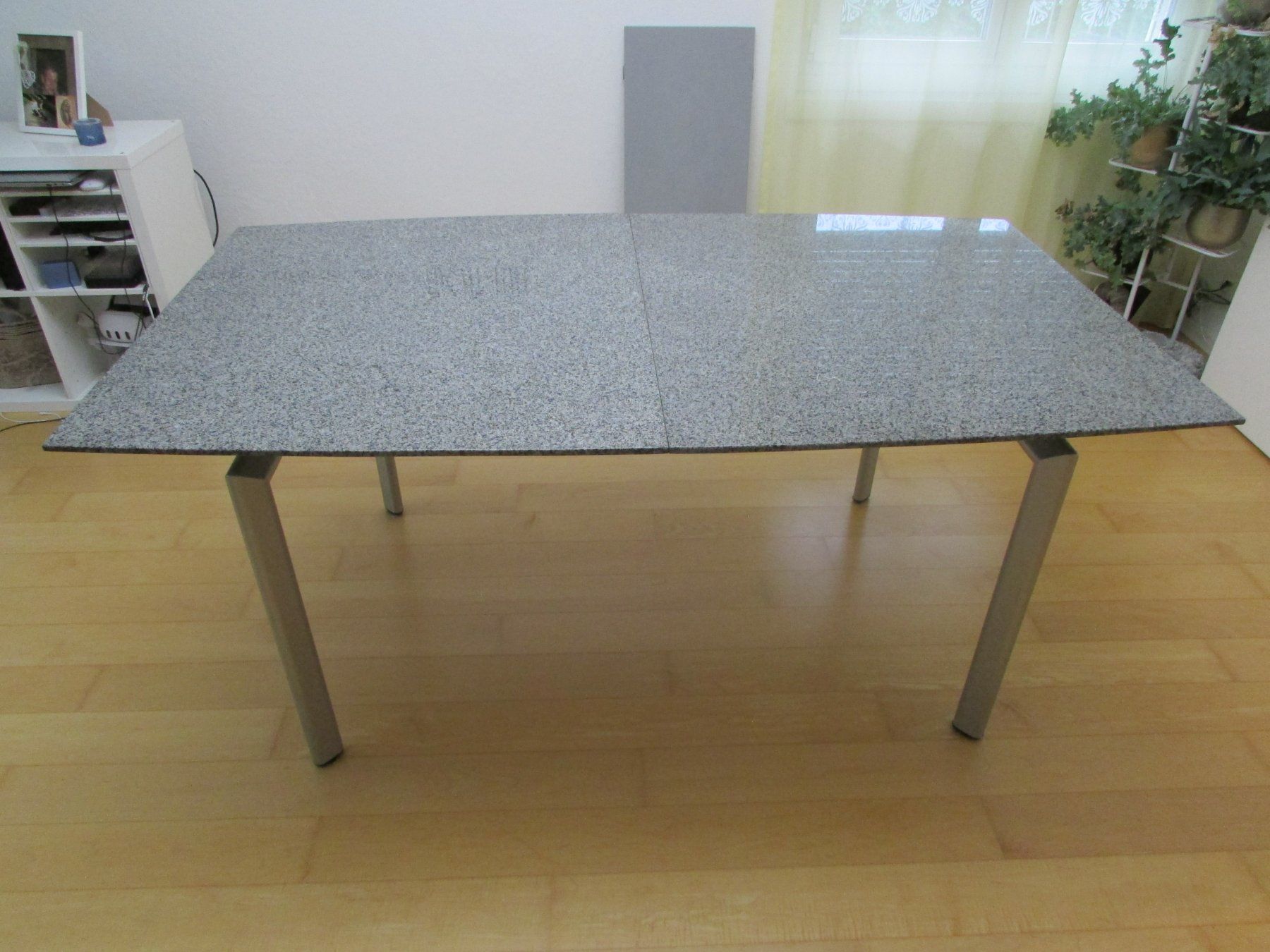 Tavoli: Esstisch Granit – Usato da Waltenschwil venduto da Waters 4