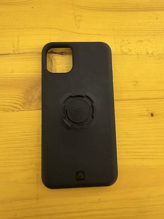 Quad Lock Covers & Schutzfolien: QUAD LOCK CASE Apple Hülle Iphone 13 Pro Max – Gebraucht aus Wohlen AG von Capo13 2