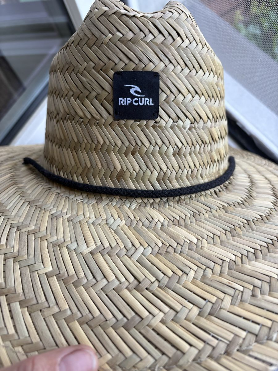 Rip Curl Chapeaux, bonnets & casquettes: Rip Curl Strohhut – D'occasion à Grüningen par Nickyemolient 4