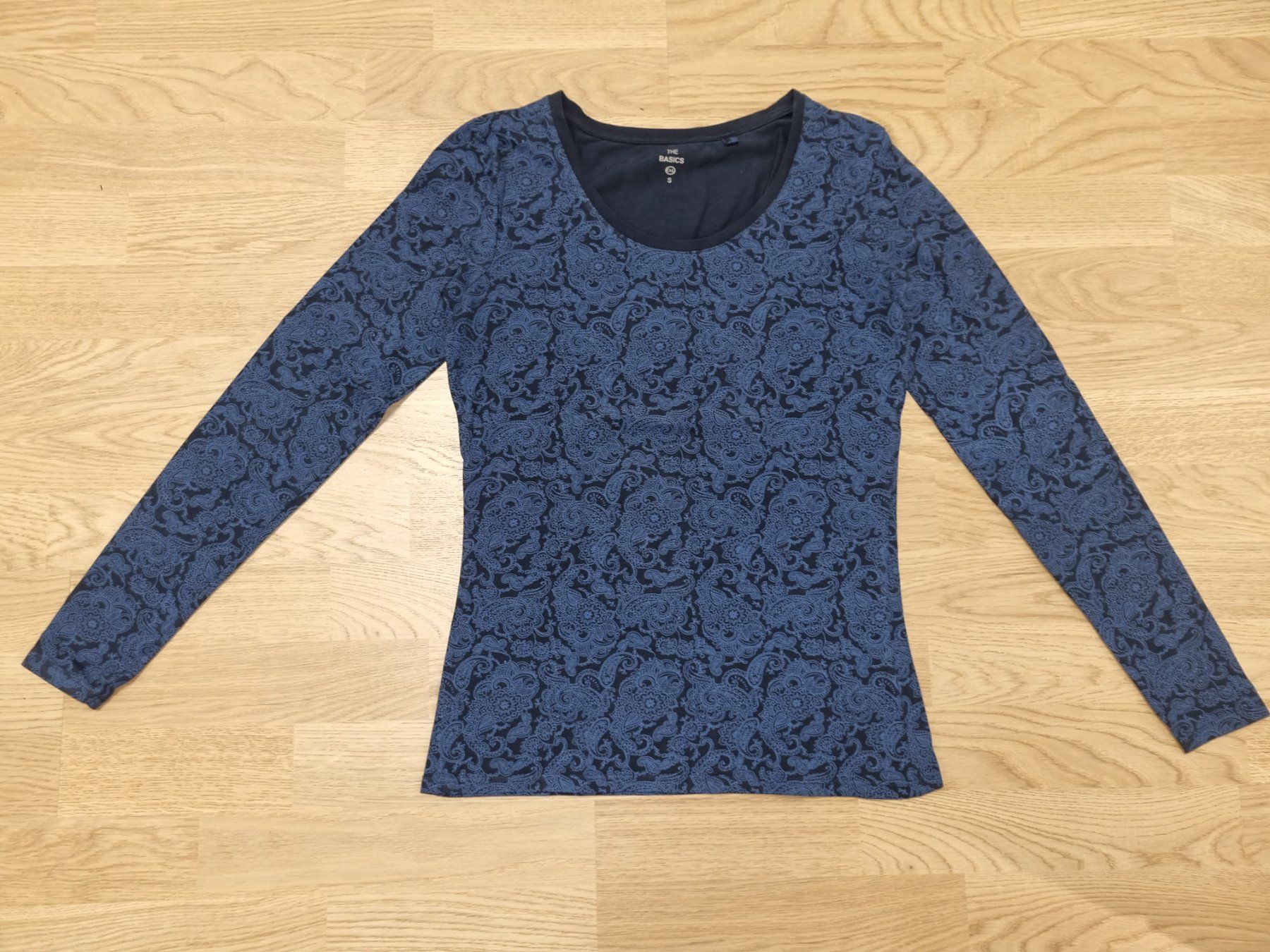 C&A T-shirt: Langarmshirt von C&A – Nuovo (secondo la descrizione) da Kollbrunn venduto da Tinchjen 1