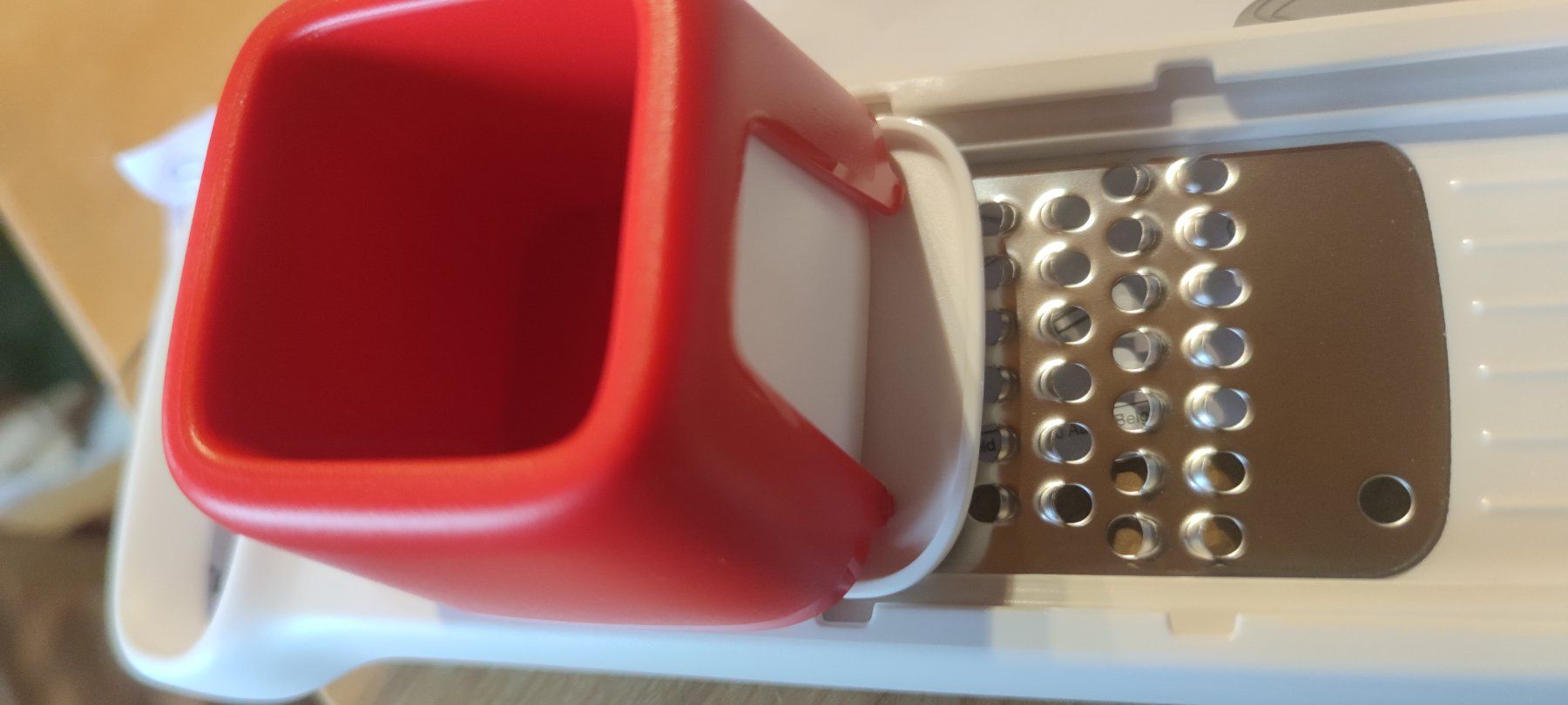 Tupperware Elettrodomestici da cucina: Tupper Speedy Grater – Nuovo e nell'imballaggio originale da Schweizersholz venduto da fuchs06 2