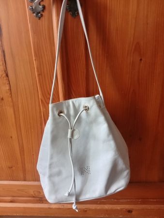 Damen Leder Beutel N 24 x 30 15cm für 22.--Fr