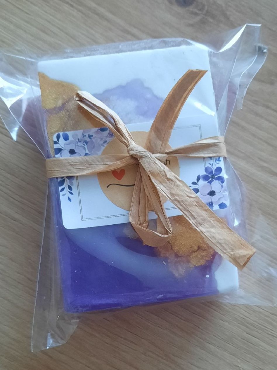 Doccia: Handgemachte Seife mit Lavendel, Neu & Originalverpackt – Nuovo (secondo la descrizione) da Solothurn venduto da lsc_pf99 7