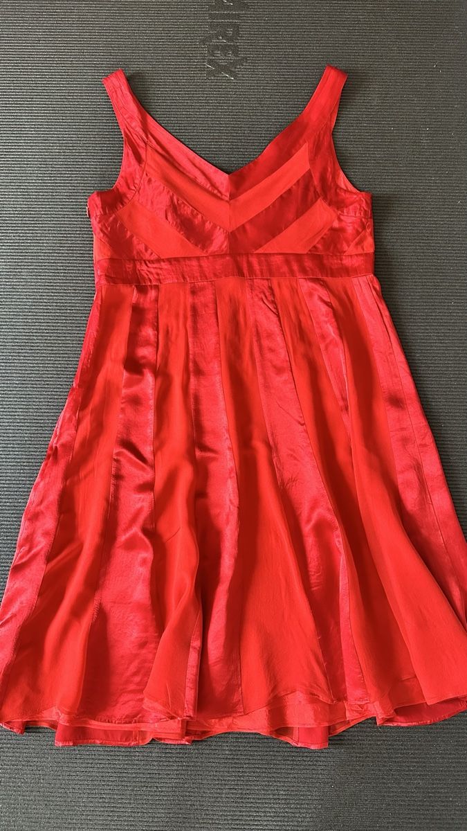 Vestiti: Robe Jasper Conran rouge taille 16 soie neuf – Nuovo (secondo la descrizione) da Vuippens venduto da ale_6gkb 5