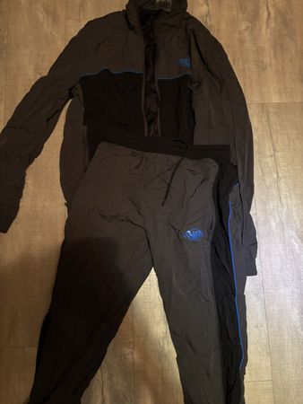Syna World Trainingsanzug - Top Zustand, Grösse M