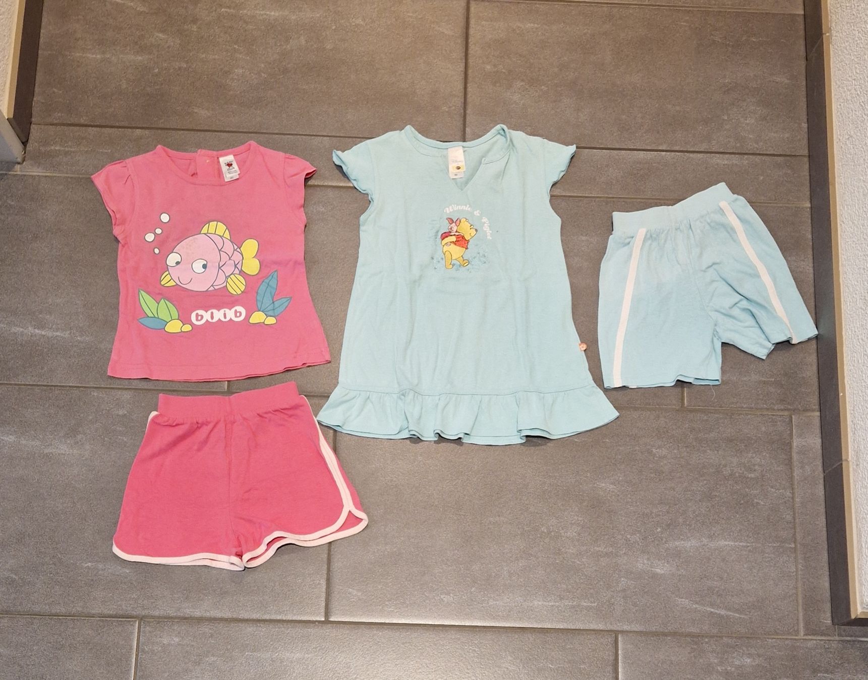 Lotti & Set di vestiti: Kleider Paket Gr.80/86 – Usato da Ohmstal venduto da wil_xp75 2