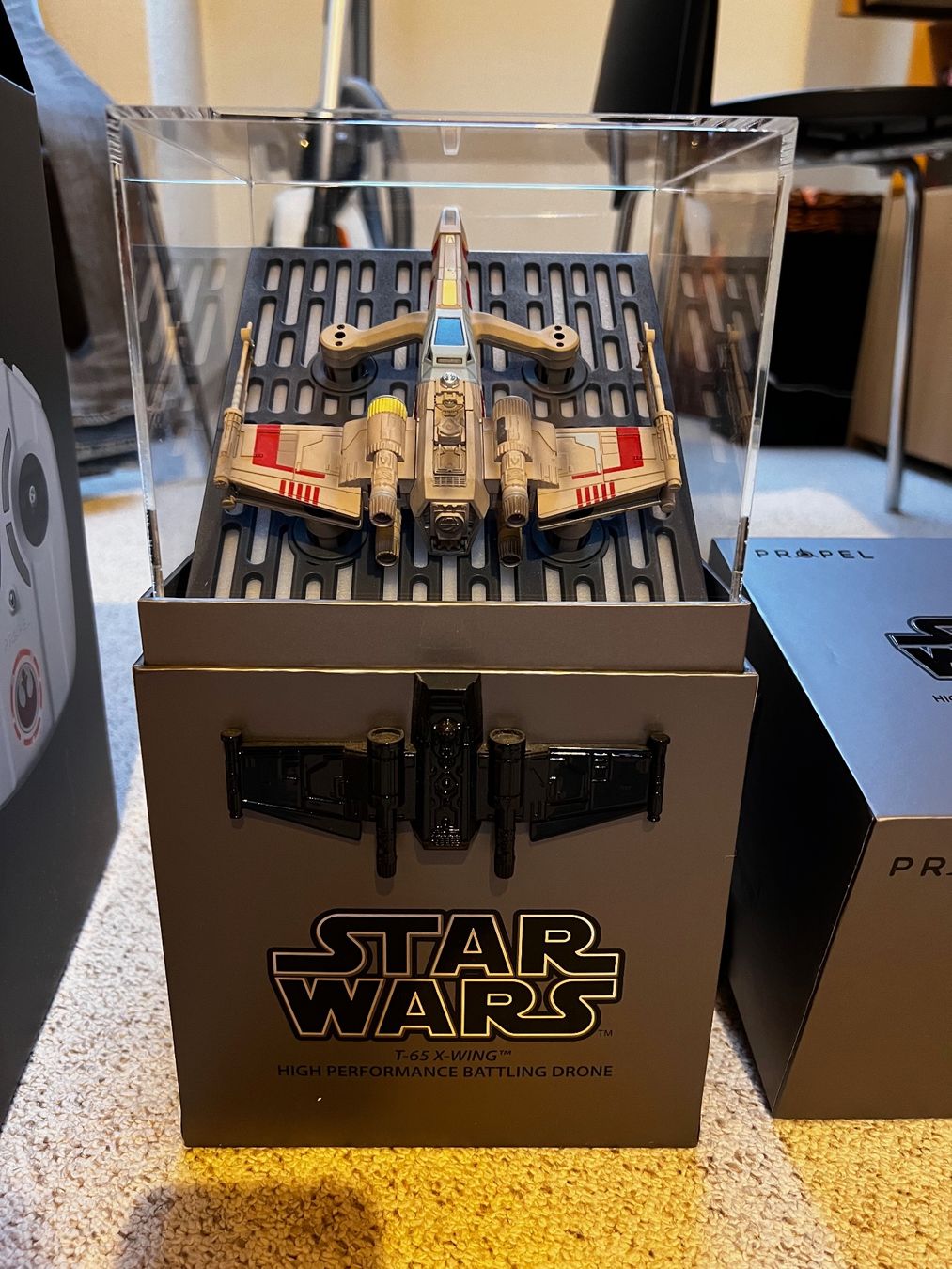Star Wars Modellbausätze & Standmodelle: STAR WARS - DRONE HIGH PERFORMANCE PROPEL - X-WING - COLLECT – Neu (gemäss Beschreibung) aus Aadorf von