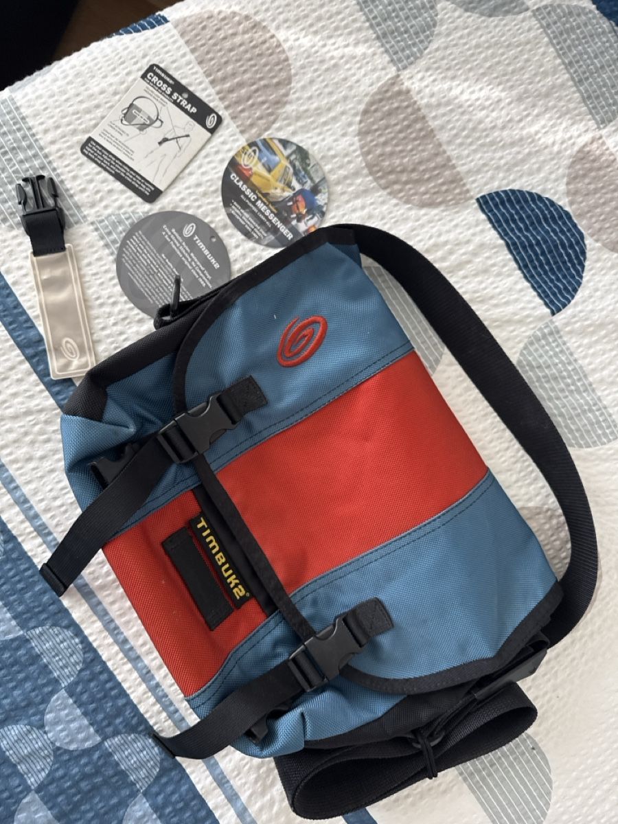 Zaini: NEU***RUCKSACK SEHR PRAKTISCH & PREISWERT*** – Nuovo e nell'imballaggio originale da Zürich venduto da Ceca52
