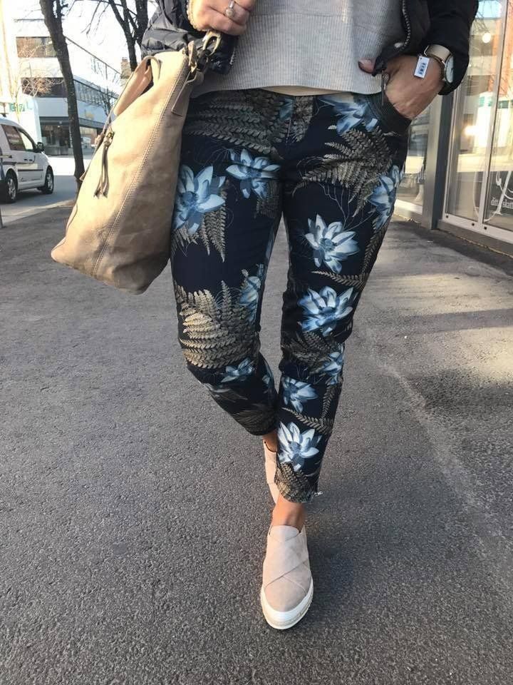 Mos mosh Pantaloni: Mos Mosh Hose mit Blumenmuster 7/8 – Usato da Kreuzlingen venduto da shopaholicatheart_2 1