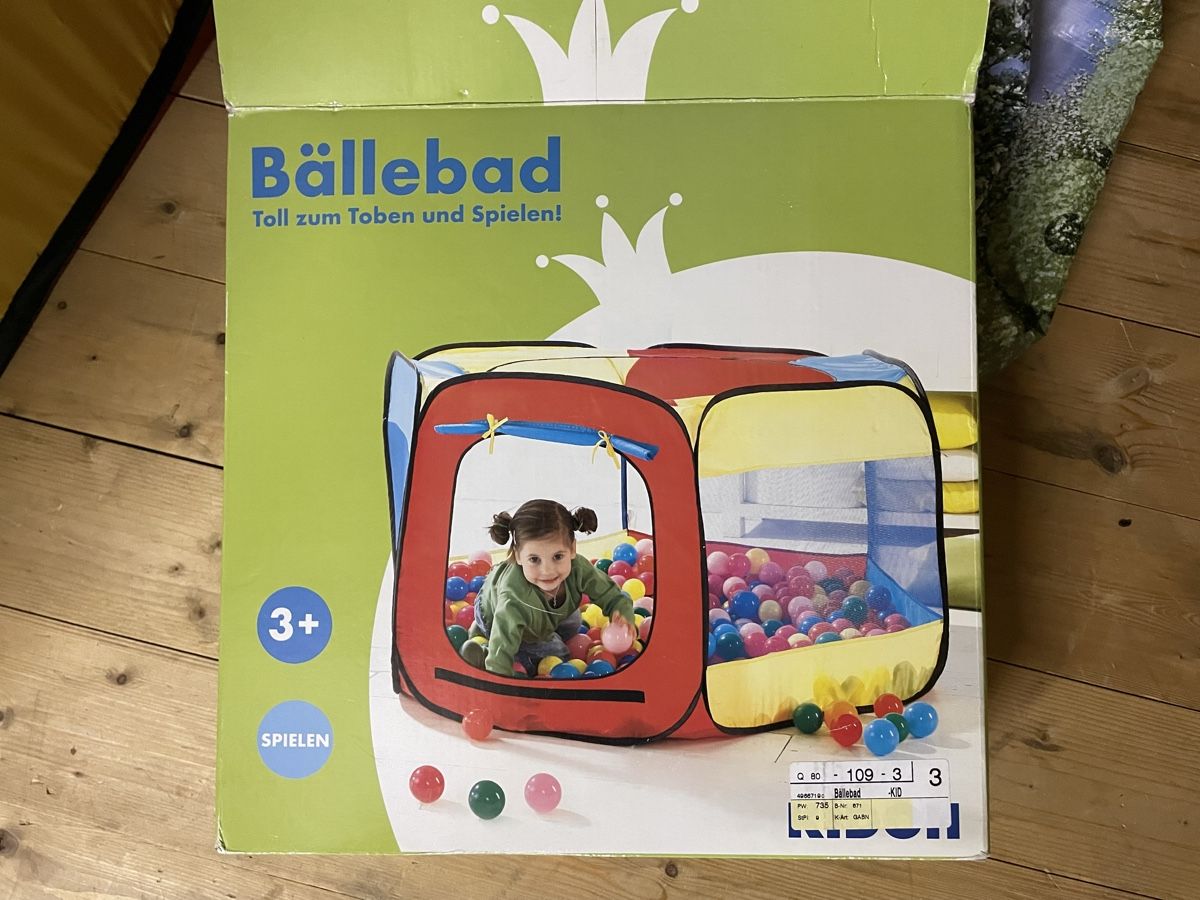 Jouets: Bällebad Spielzelt farbig – D'occasion à Winterthur par minusch777 1