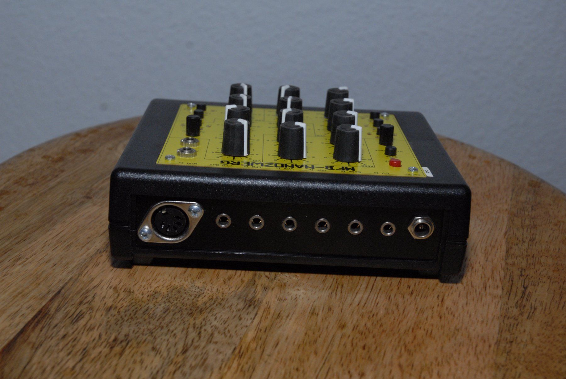 MFB Nanozwerg, Analog Synthesizer, guter Zustand (Gebraucht) in ...