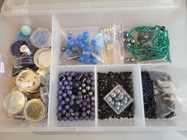 Grosses Perlen-Set zum Basteln, viele Farben, Top Zustand