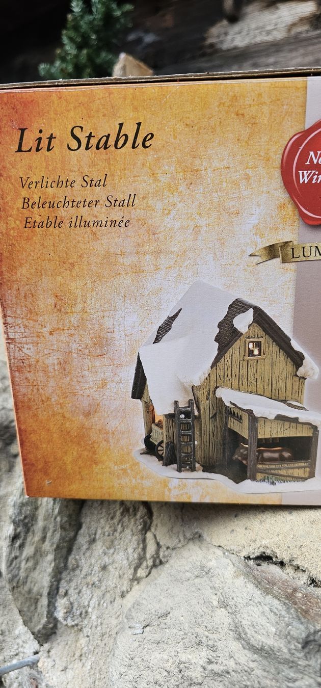Tutte le decorazioni: Lumineo Nostalgic Winterland, beleuchteter Stall – Usato da Ferden venduto da jemyce 2