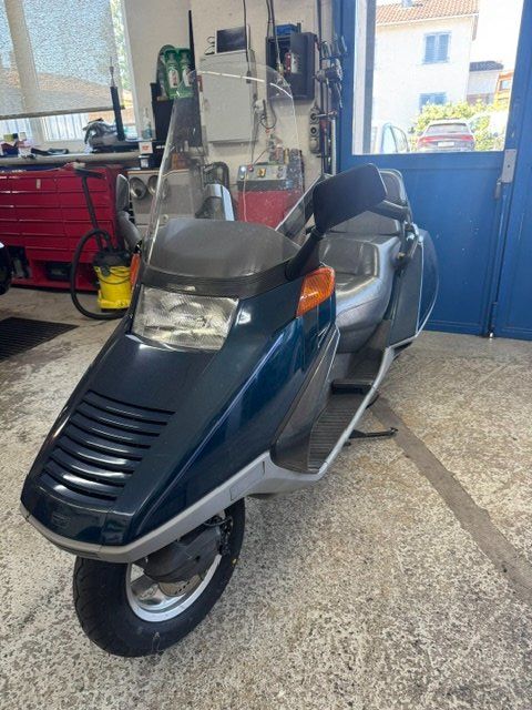 Honda Scooters: Honda CN 250 – D'occasion à Weinfelden par paw14 1
