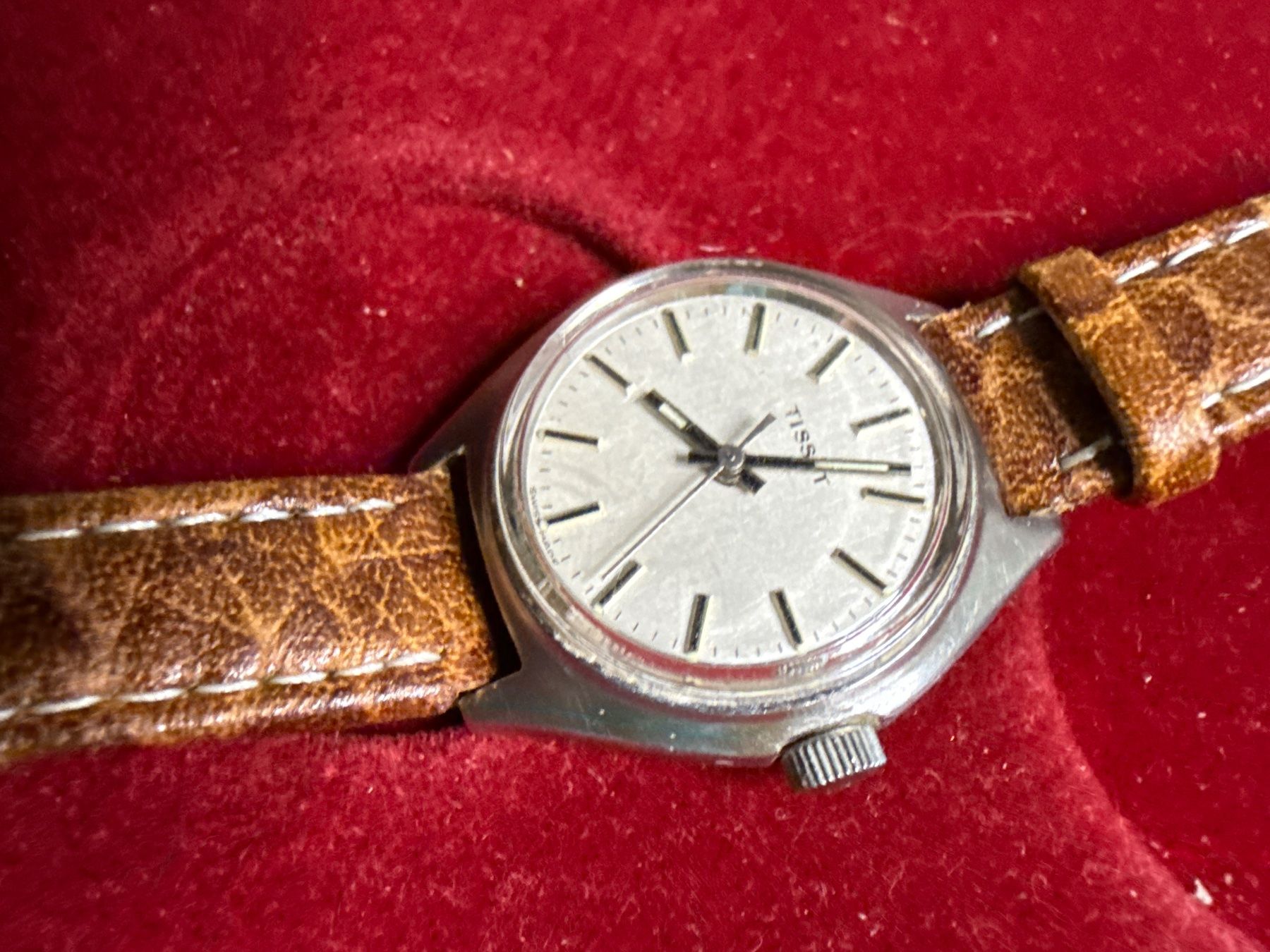 Tissot Uhren: Tissot Handaufzug 27 mm – Gebraucht aus Pfeffingen von Allhandelklgwatches 1