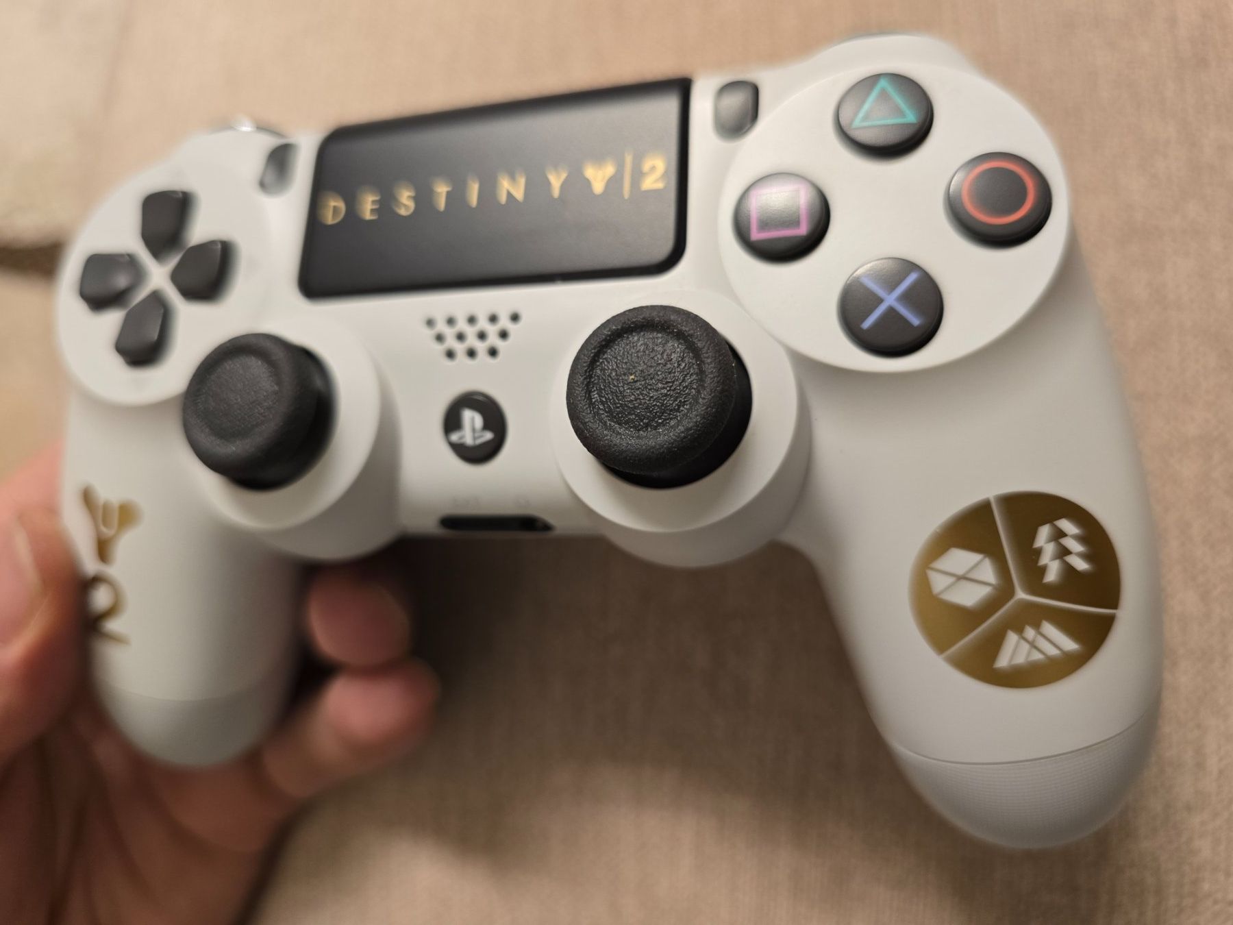 Sony Controller: Sony DualShock 4 Destiny 2 Limited Edition – Nuovo (secondo la descrizione) da Basel venduto da Zait 1