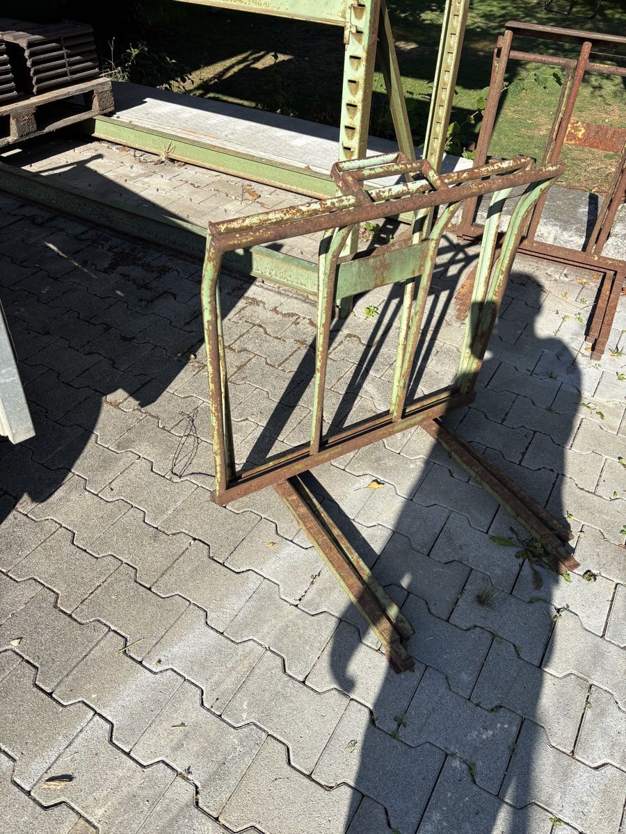 Pallets: Palettrahmen – Usato da Turbenthal venduto da inf_77rq