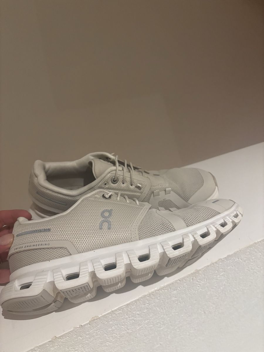 On Scarpe da donna: On Running Cloud Schuhe beige Grösse 39 – Usato da Stettfurt venduto da rebella 2