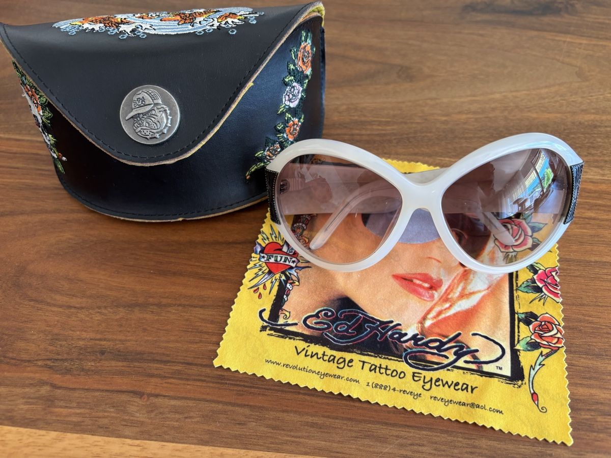 Ed Hardy Occhiali & Lenti: Sonnenbrille Ed Hardy Glitzer – Usato da Winterthur venduto da san_wd8j
