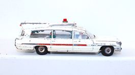 VINTAGE KRANKEN WAGEN SUPERIOR  CRITERION  DINKY TOYS