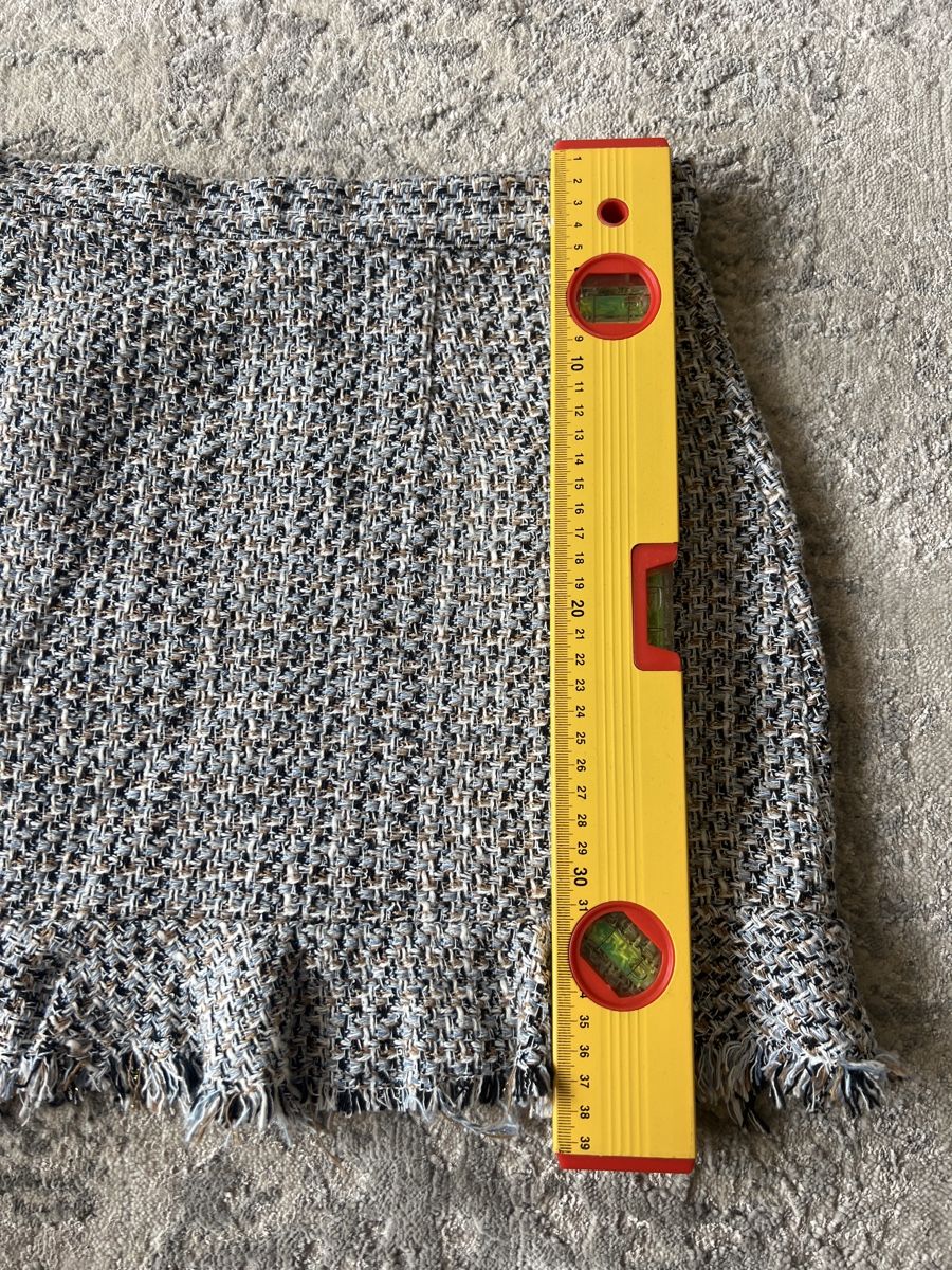 Zara Gonne: Zara Bouclé Minirock Gr. M – Nuovo (secondo la descrizione) da Zurich venduto da kat_dcy5 6