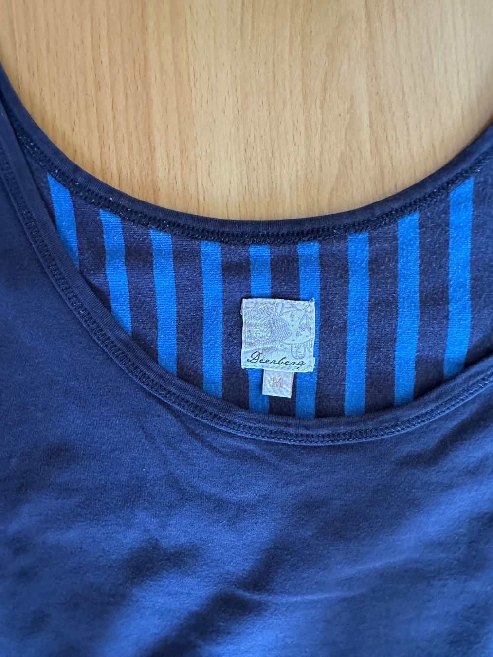Tops: Lang Tops Nile & Deerberg grösse M – Gebraucht aus Luzern von Sesilija 1