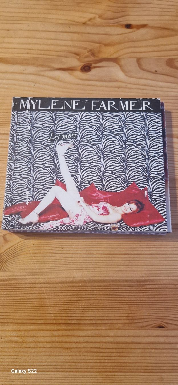 CD: Mylene Farmer– Les Mots – Usato da Yvonand venduto da CD-KINGDOM