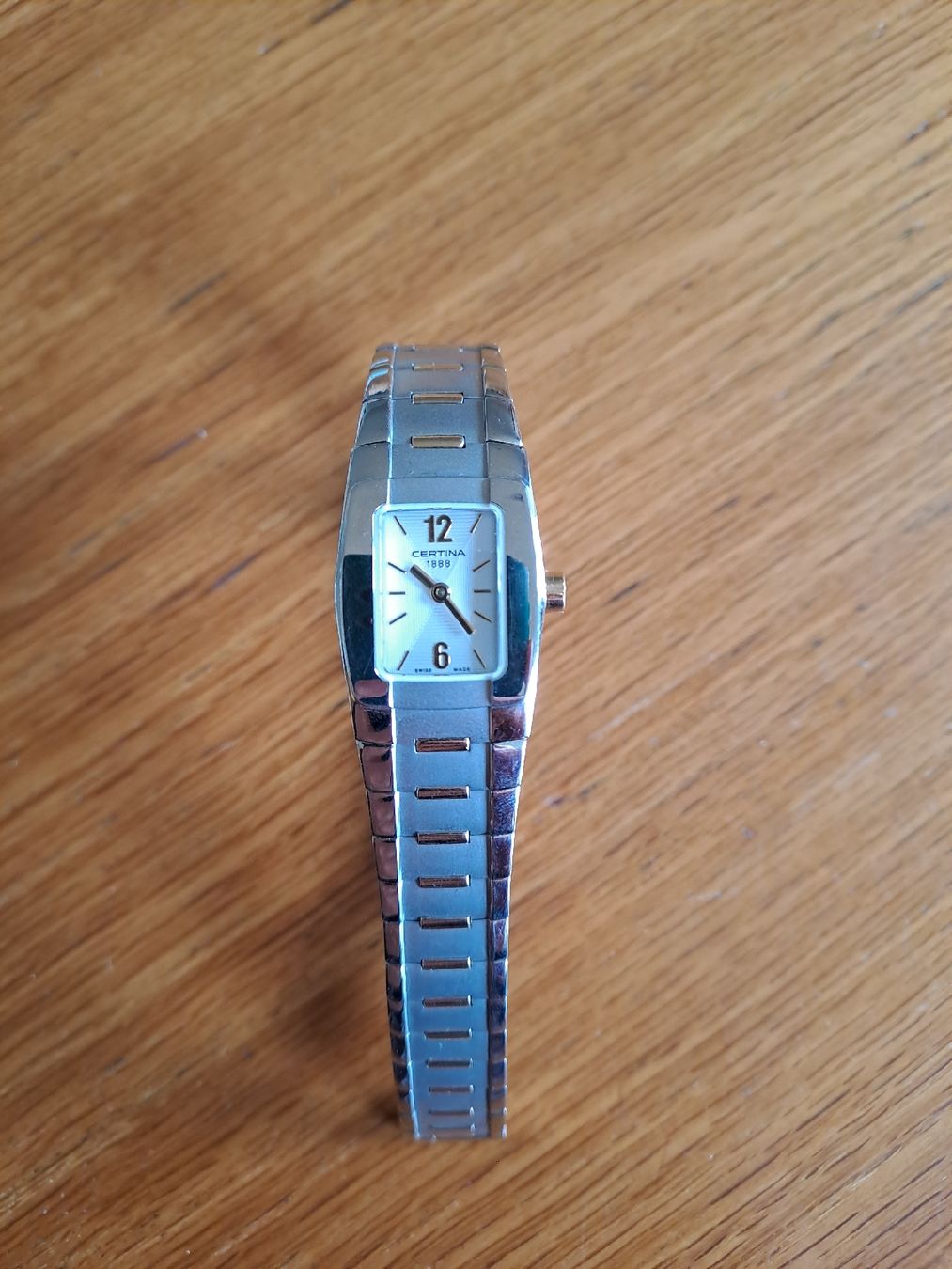 Certina Orologi: Certina DS Mini Spel Lady Shape – Usato da Hittnau venduto da maggina93