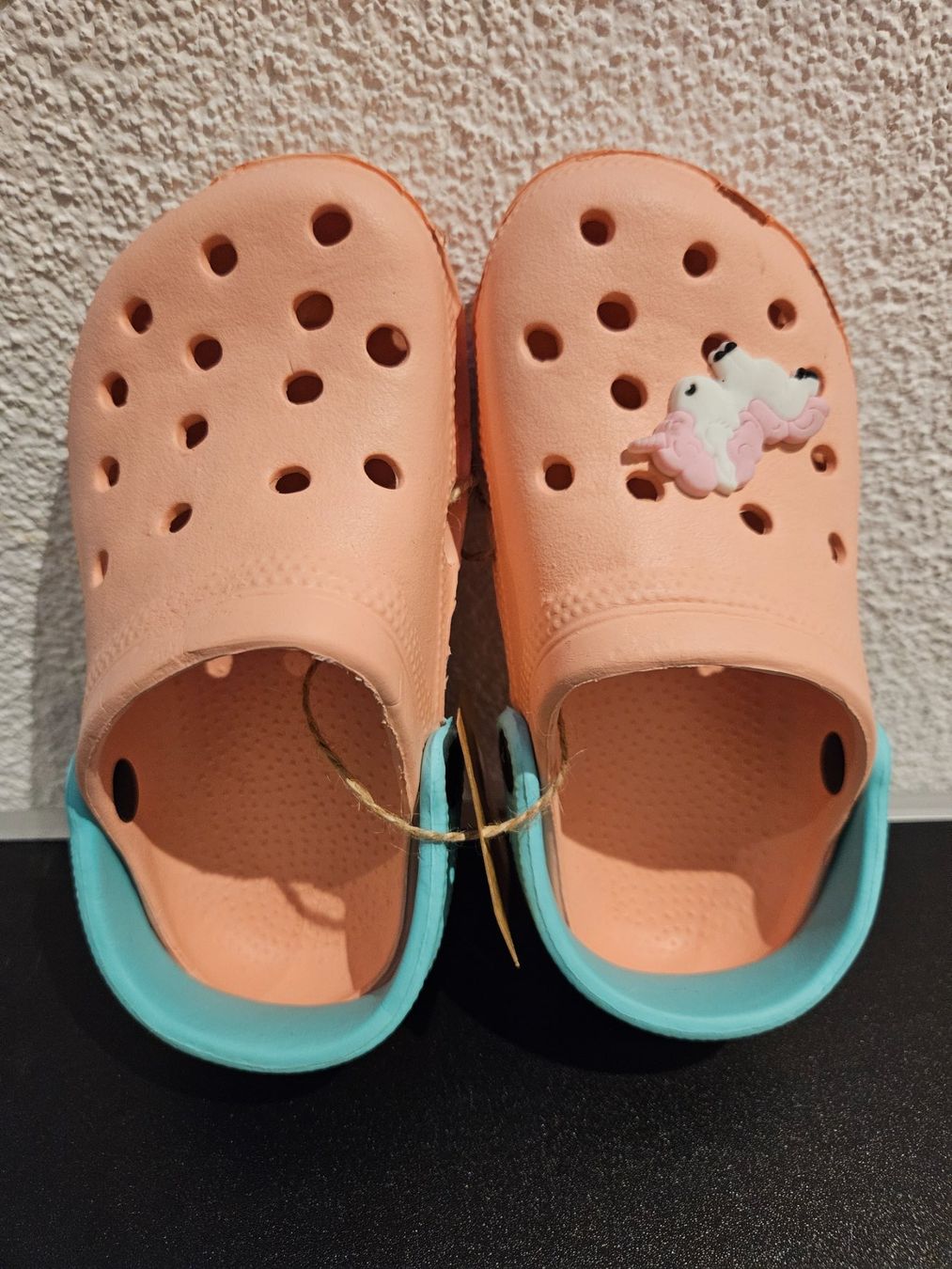 Scarpe da uomo: Neu - Hausschuh / Gartenschuh Gr. 28 – Nuovo e nell'imballaggio originale da Dagmersellen venduto da Jarsetz_Restposten