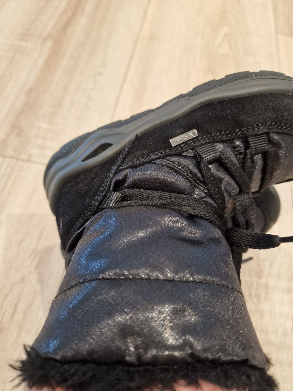 Geox Scarpe per ragazzi: Winterstiefel Primigi Mädchen Goretex nr. 28 – Usato da Flurlingen venduto da Emanuele_Borla 7