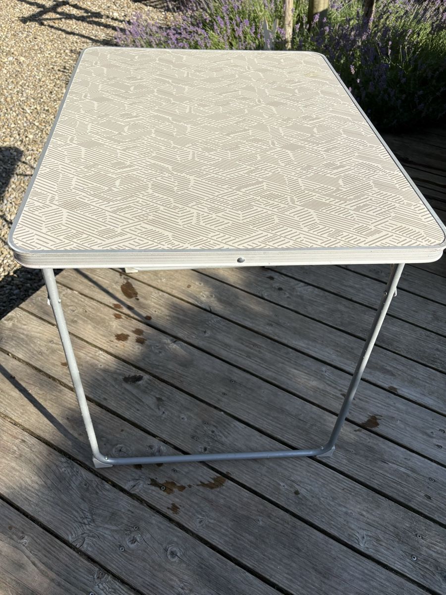 Tavoli: Camping Klapptisch 80x60 – Usato da Zürich venduto da Orionos 4