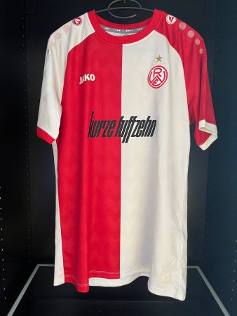 Rot-Weiss Essen Sondertrikot