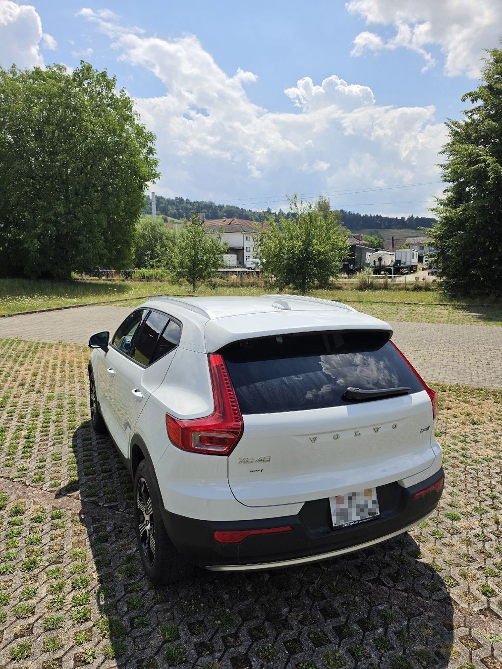 Volvo Autos: Volvo XC40 D4 AWD – D'occasion à Madiswil par Tadus1 3