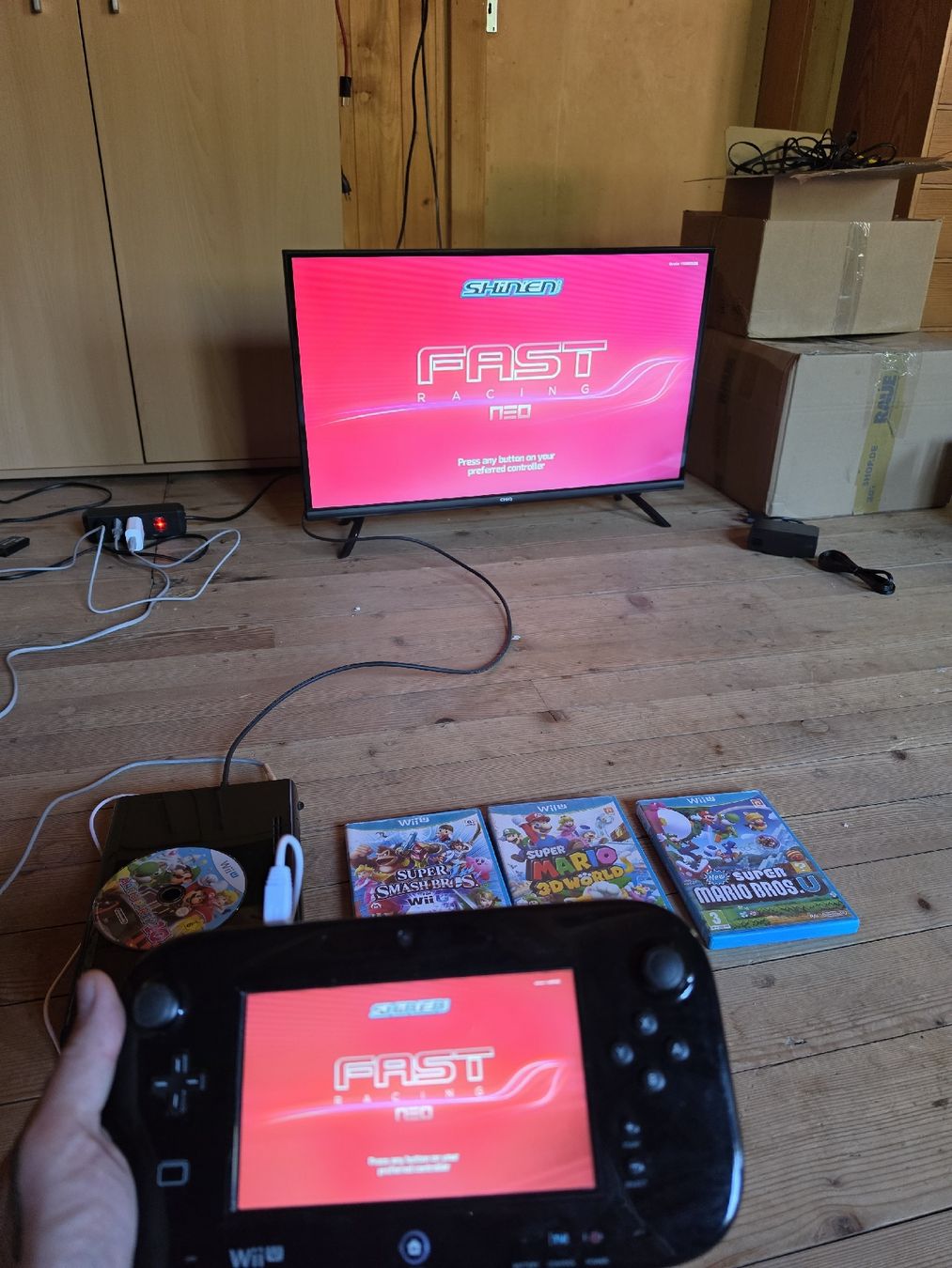 Nintendo Konsolen: Nintendo Wii U Bundle + GamePad & 8 Spiele – Gebraucht aus Tafers von whereyogamesat 3