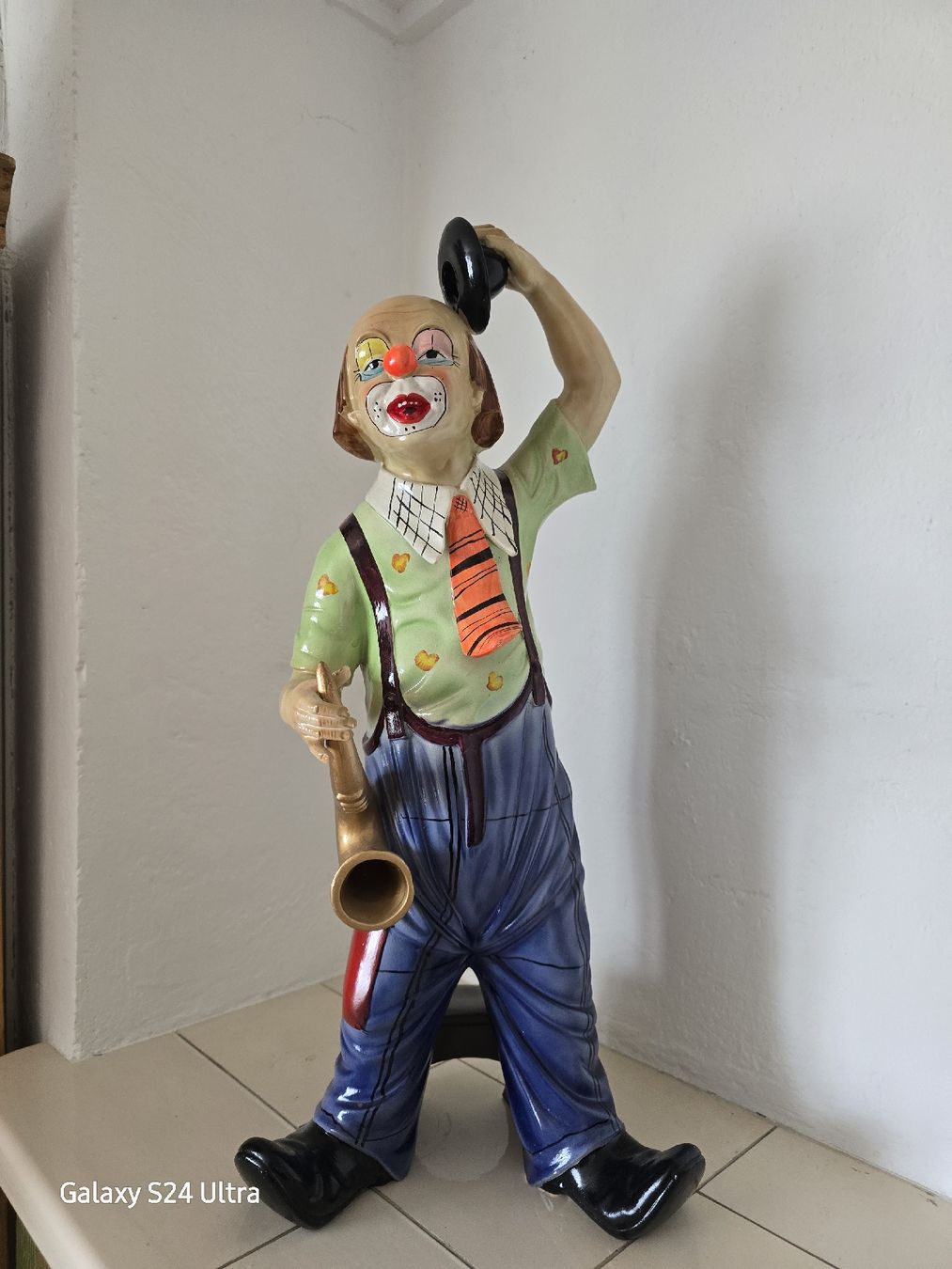 Statuette: Antik Keramikclowns – Usato da Frasnacht venduto da Hambiel 2
