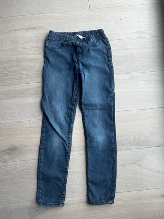 Jeans blau Grösse 140