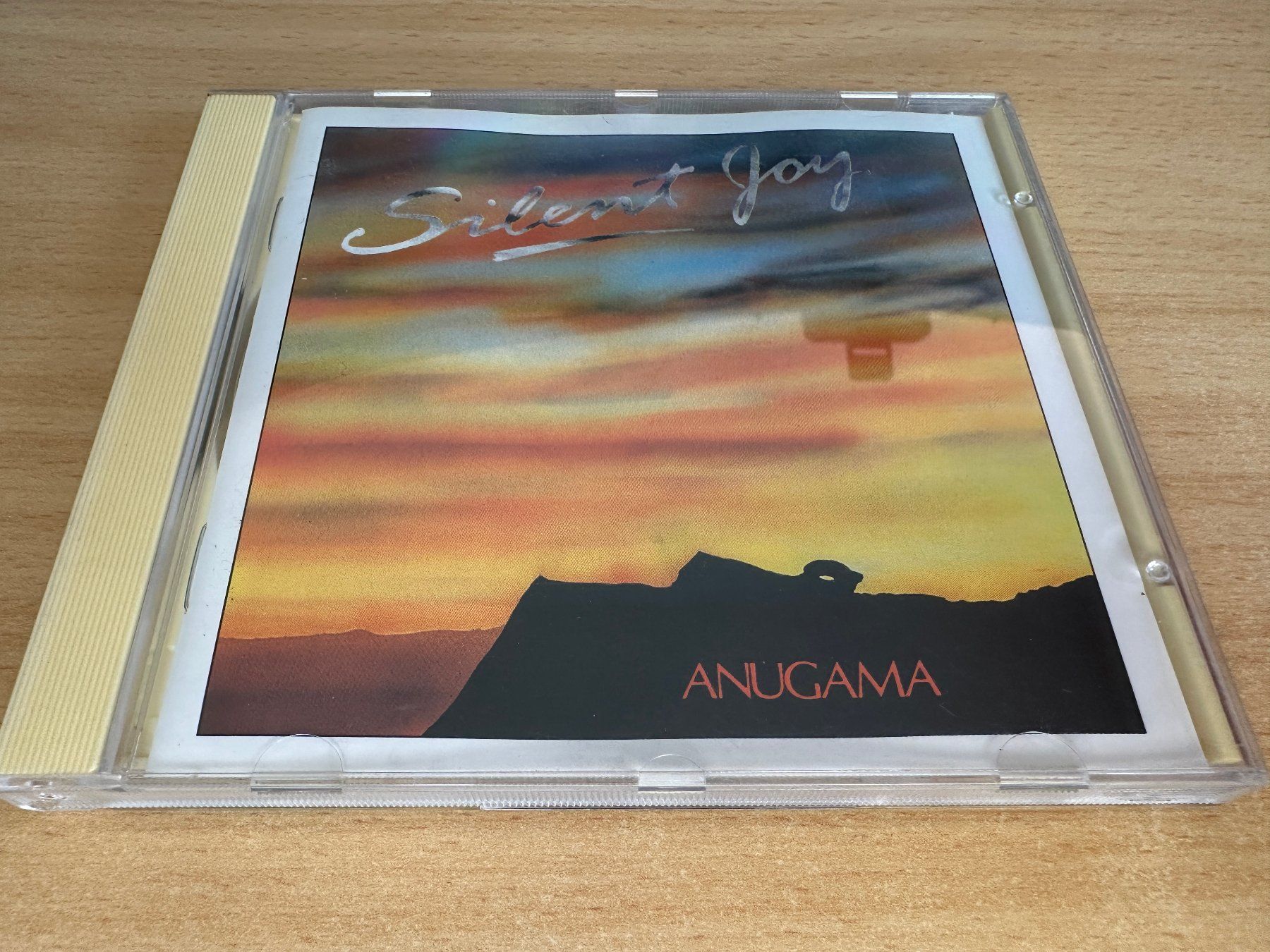 CD: Anugama – Silent Joy – Usato da Rikon im Tösstal venduto da Alpenmutz