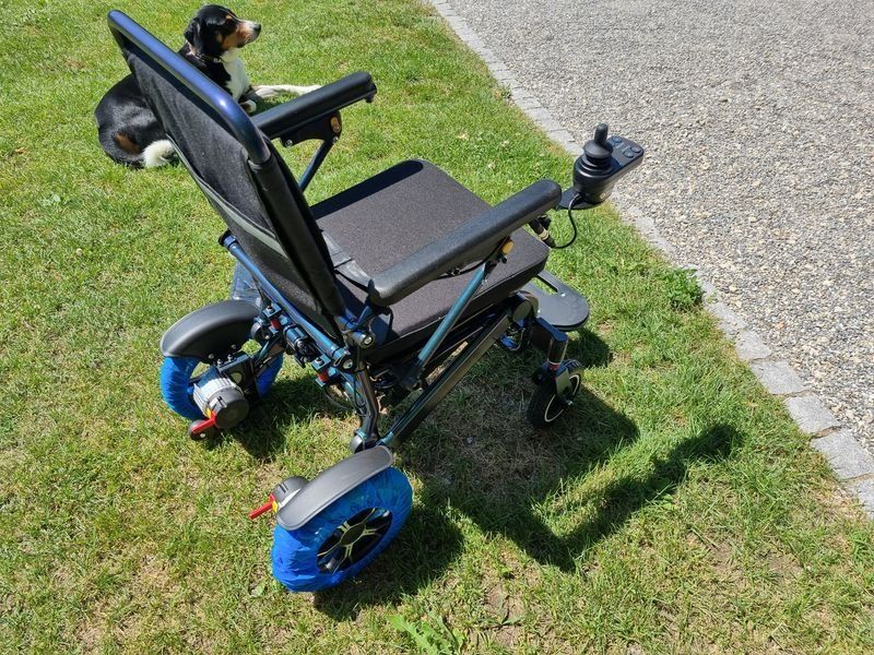 Sedie a rotelle: Aktion, elektrischer Rollstuhl, neu – Nuovo e nell'imballaggio originale da Vinelz venduto da AlexNetti007 4