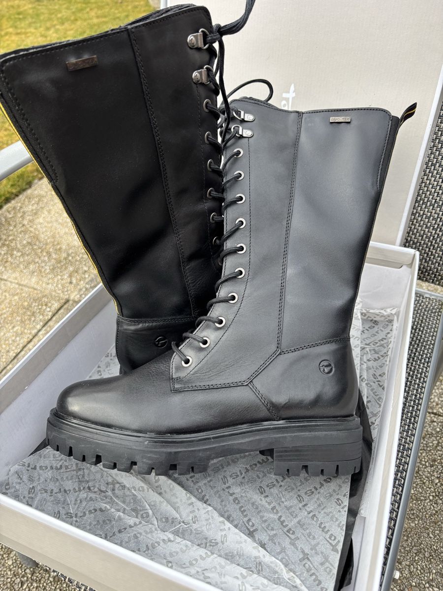 Tamaris Scarpe da donna: Stiefel Tamaris GR 40 schwarz – Nuovo e nell'imballaggio originale da Alterswil FR venduto da Lisu15