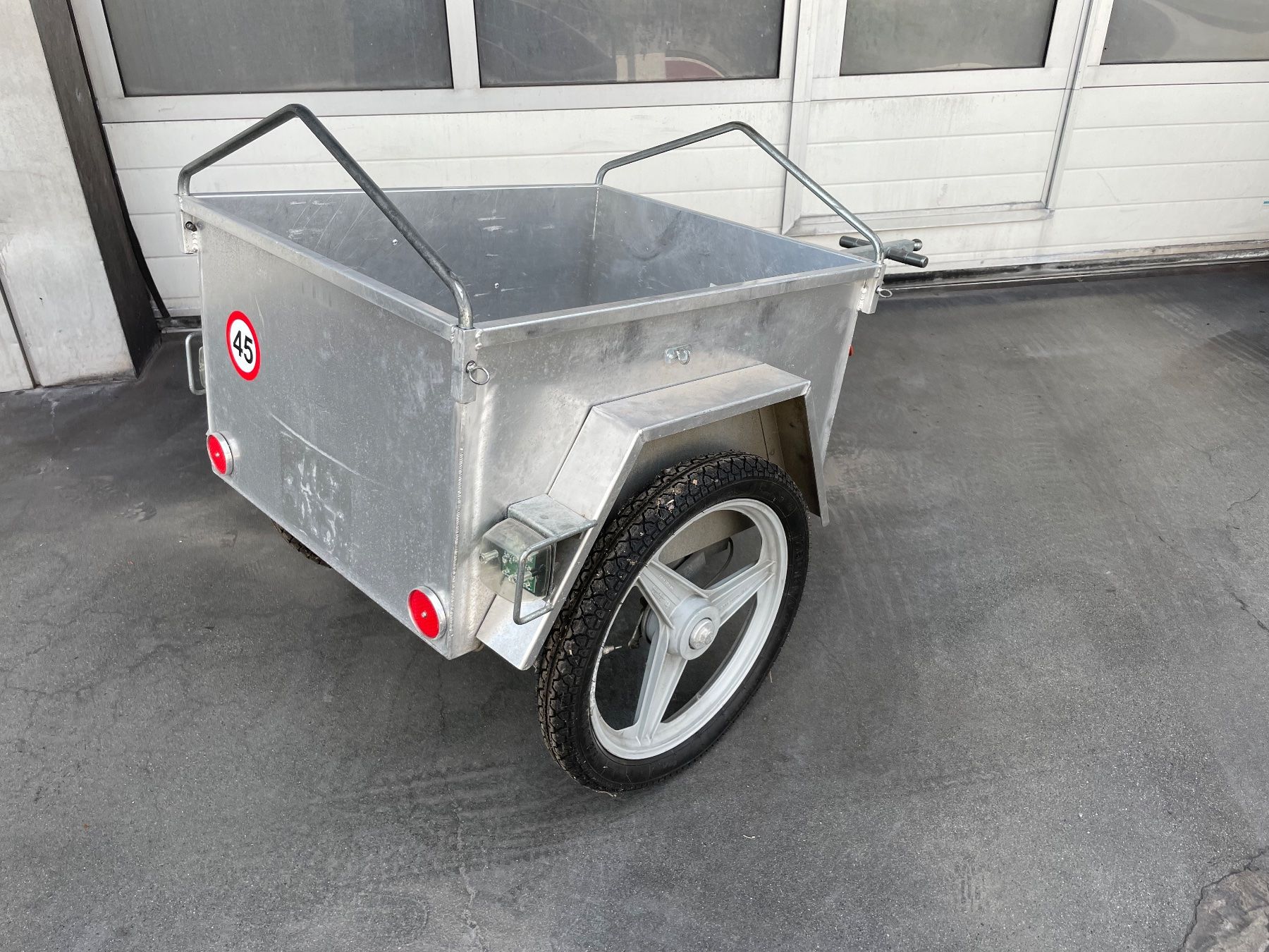 Anhänger: Postanhänger Velo- oder Töfflianhänger – Gebraucht aus Beinwil am See von Skandi0 2