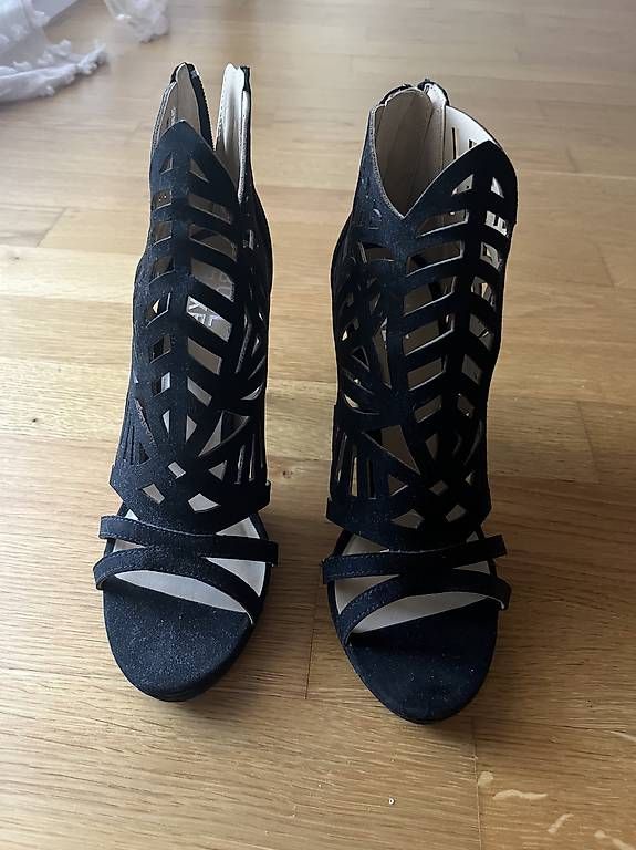 Chaussures femmes: Schwarze High Heels 39 – D'occasion à Winterthur par smtpc 1