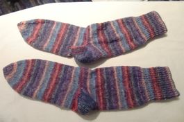 handgestrickte Socken Grösse 42/43