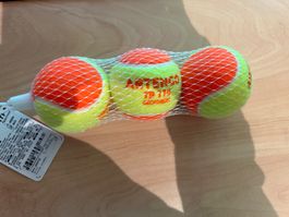 À vendre balles de tennis jaunes et oranges
