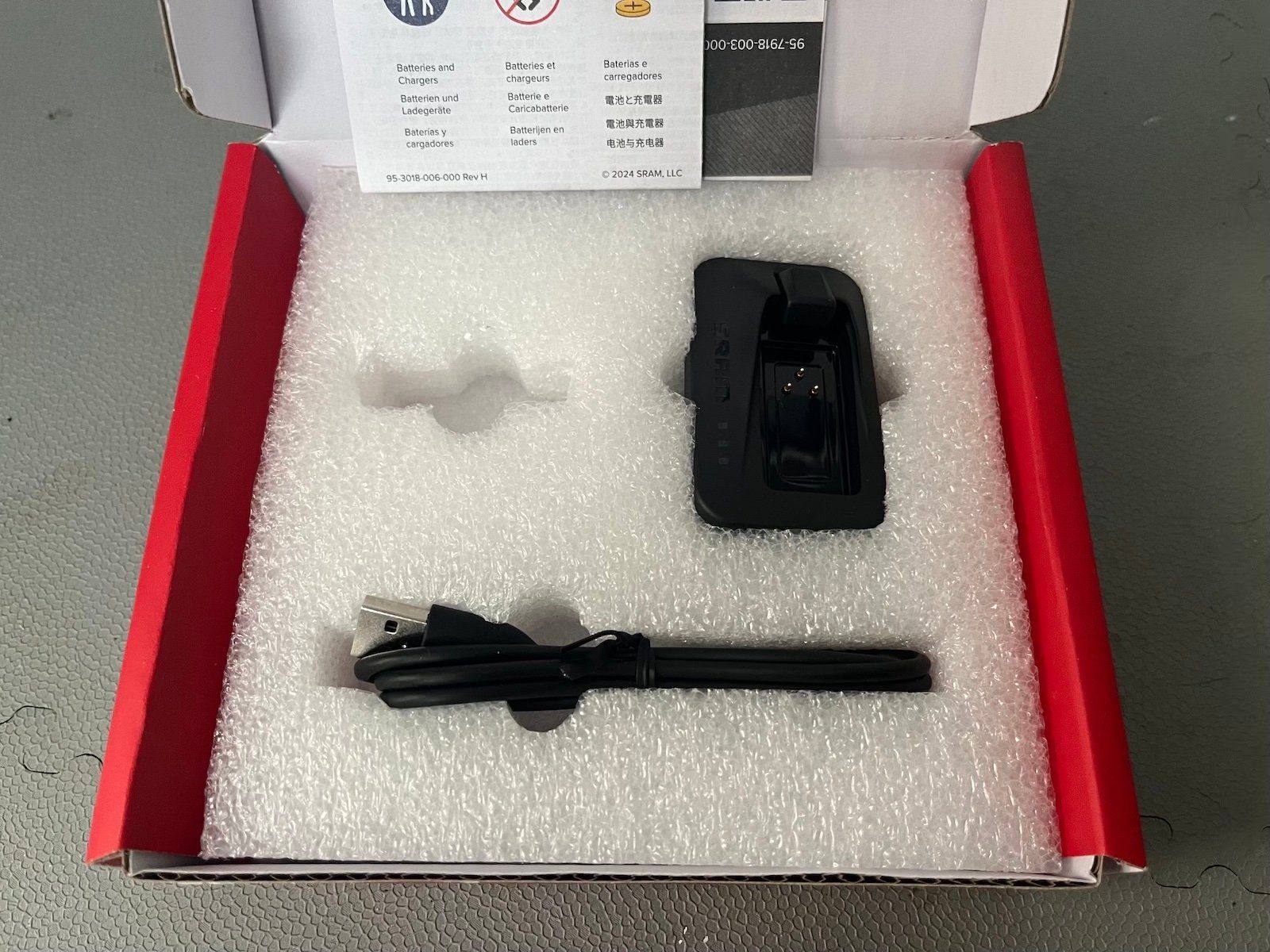 Sram Pezzi di ricambio: Sram AXS Ladegerät (USB-C) – Nuovo e nell'imballaggio originale da Massongex venduto da thn311 1