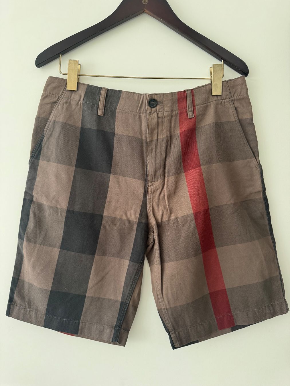 Burberry Pantaloni: Burberry Shorts Herren Gr. W32 – Nuovo e nell'imballaggio originale da Montagnola venduto da Vol24 1