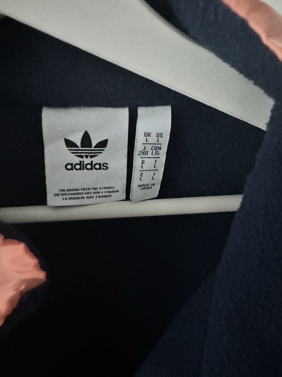 Adidas Pulls & Sweat-shirts: Adidas Pullover – D'occasion à Hombrechtikon par JOKIASSU 1